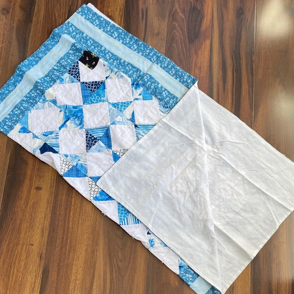 40”x44” Handmade Patchwork Knot Square Quilt Blue Florals Cotton